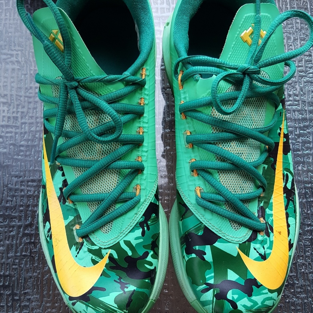 Nike KD VI Easter Light Lucid Green